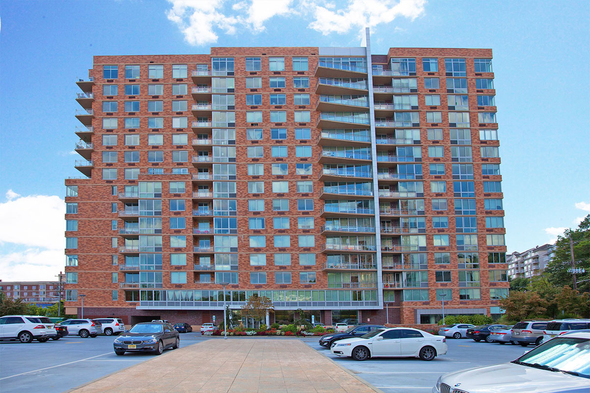 One Hudson Park